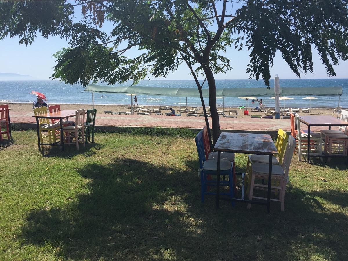 Hotel Simsek Finike Exterior photo